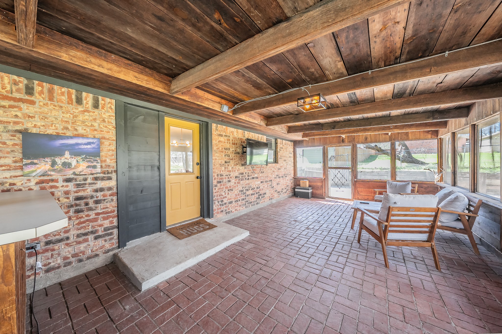 302 W Hale Avenue Decatur TX 76234