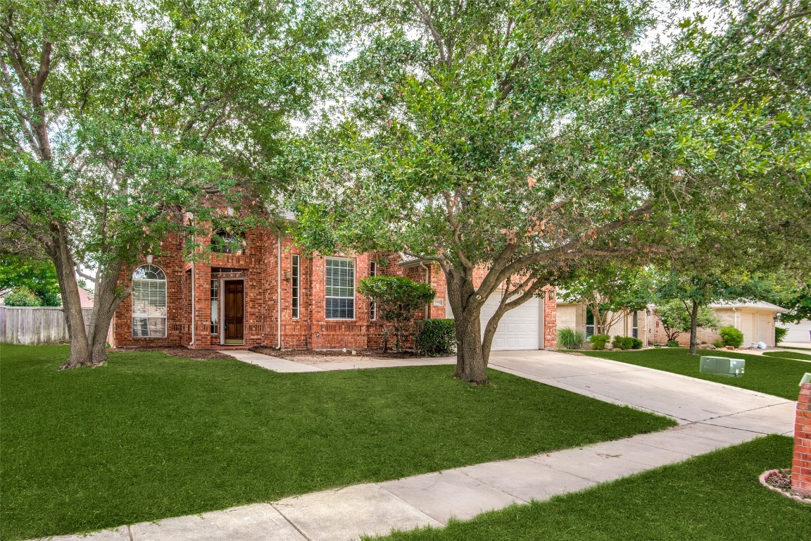2106 Birdwood Circle Corinth TX 76210
