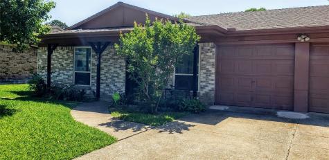 2538 Larchmont Drive Mesquite TX 75150