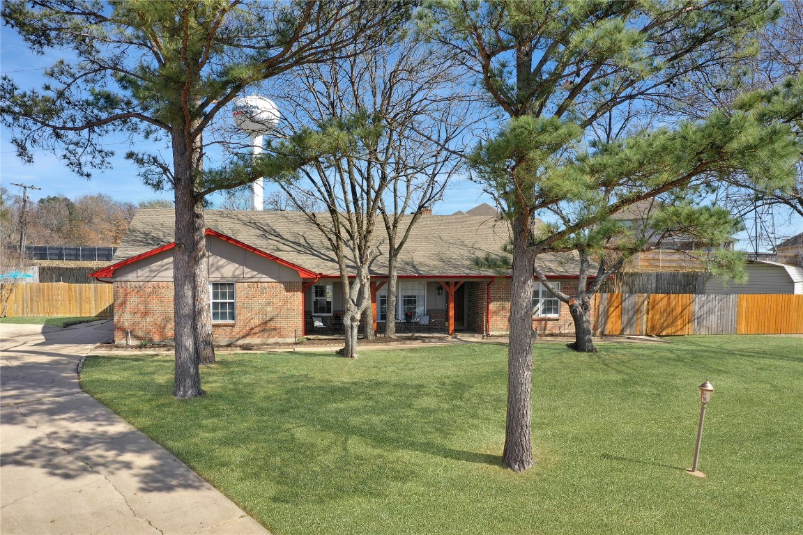 105 Oakwood Place Joshua TX 76058