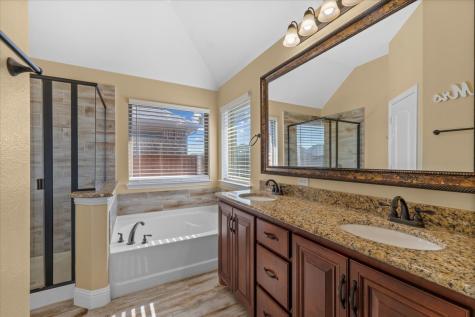 11737 Tuscarora Fort Worth TX 76108