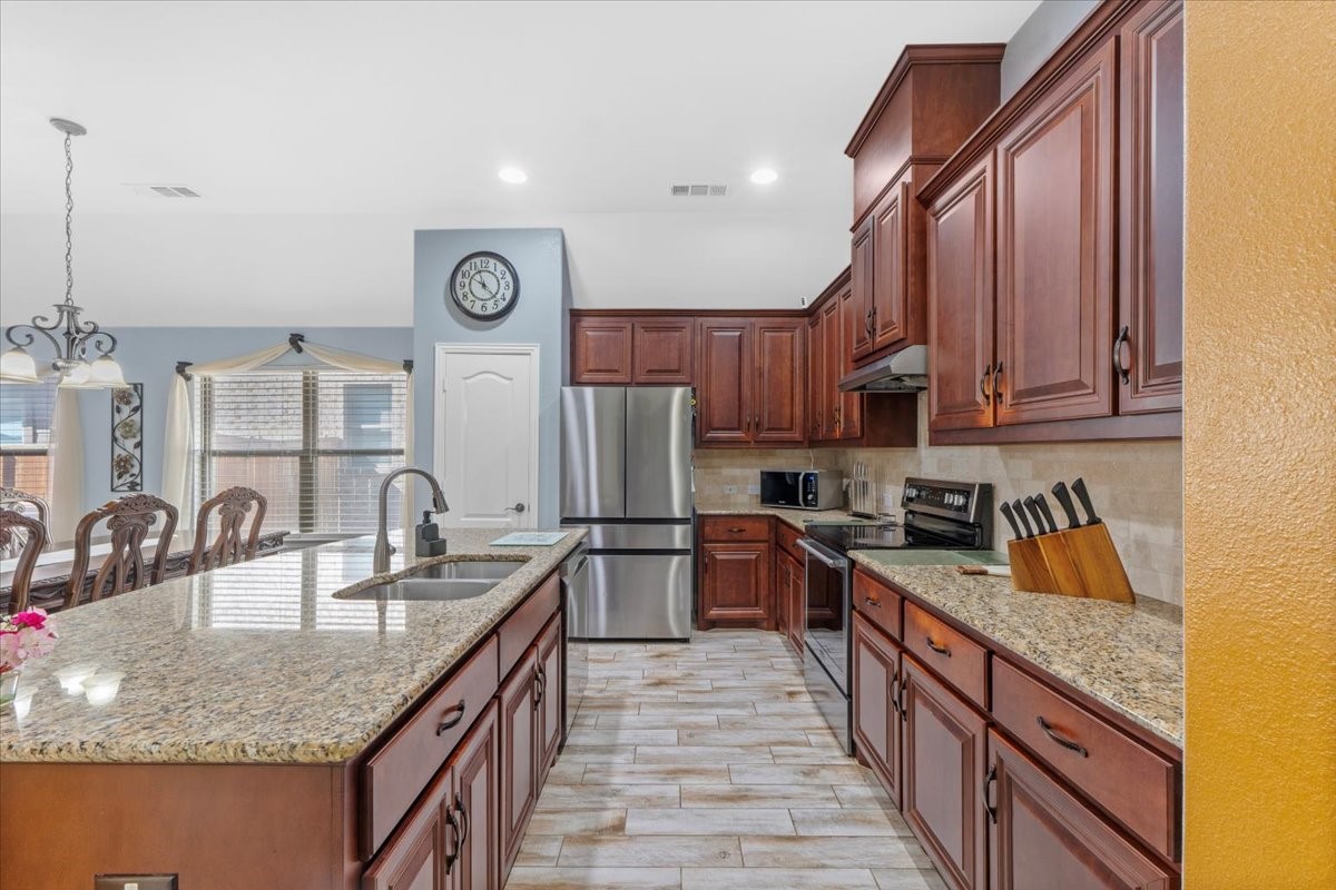 11737 Tuscarora Fort Worth TX 76108