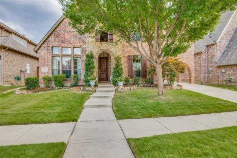 1128 Grant Avenue Lantana TX 76226