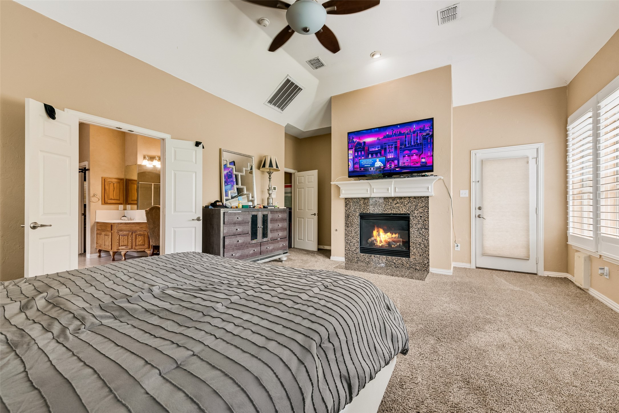 663 Links View Court Grand Prairie TX 75052