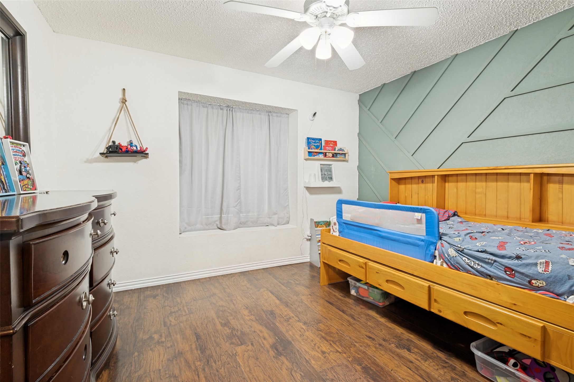 1318 Halifax Street Grand Prairie TX 75050