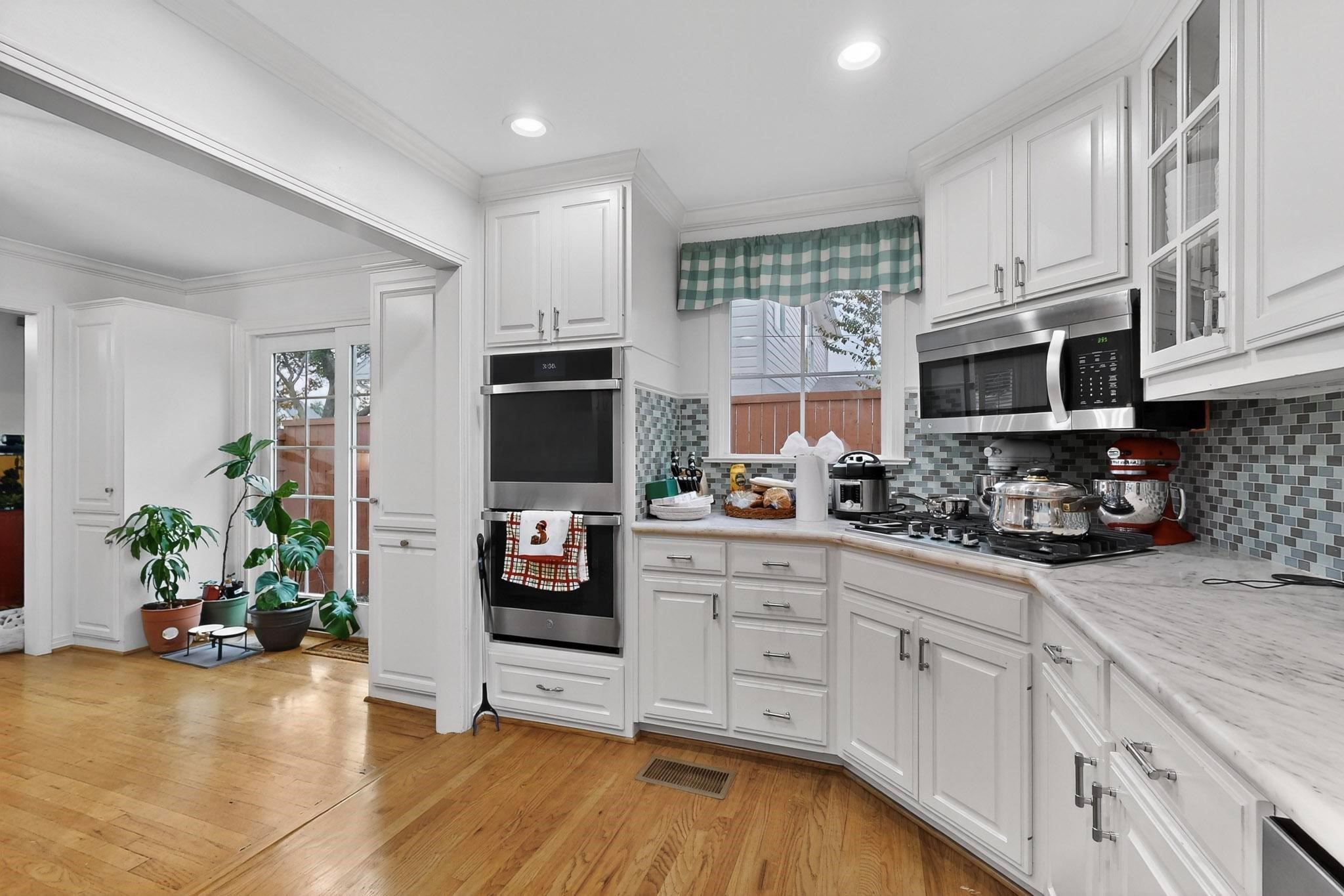7639 Lovers Lane Dallas TX 75225