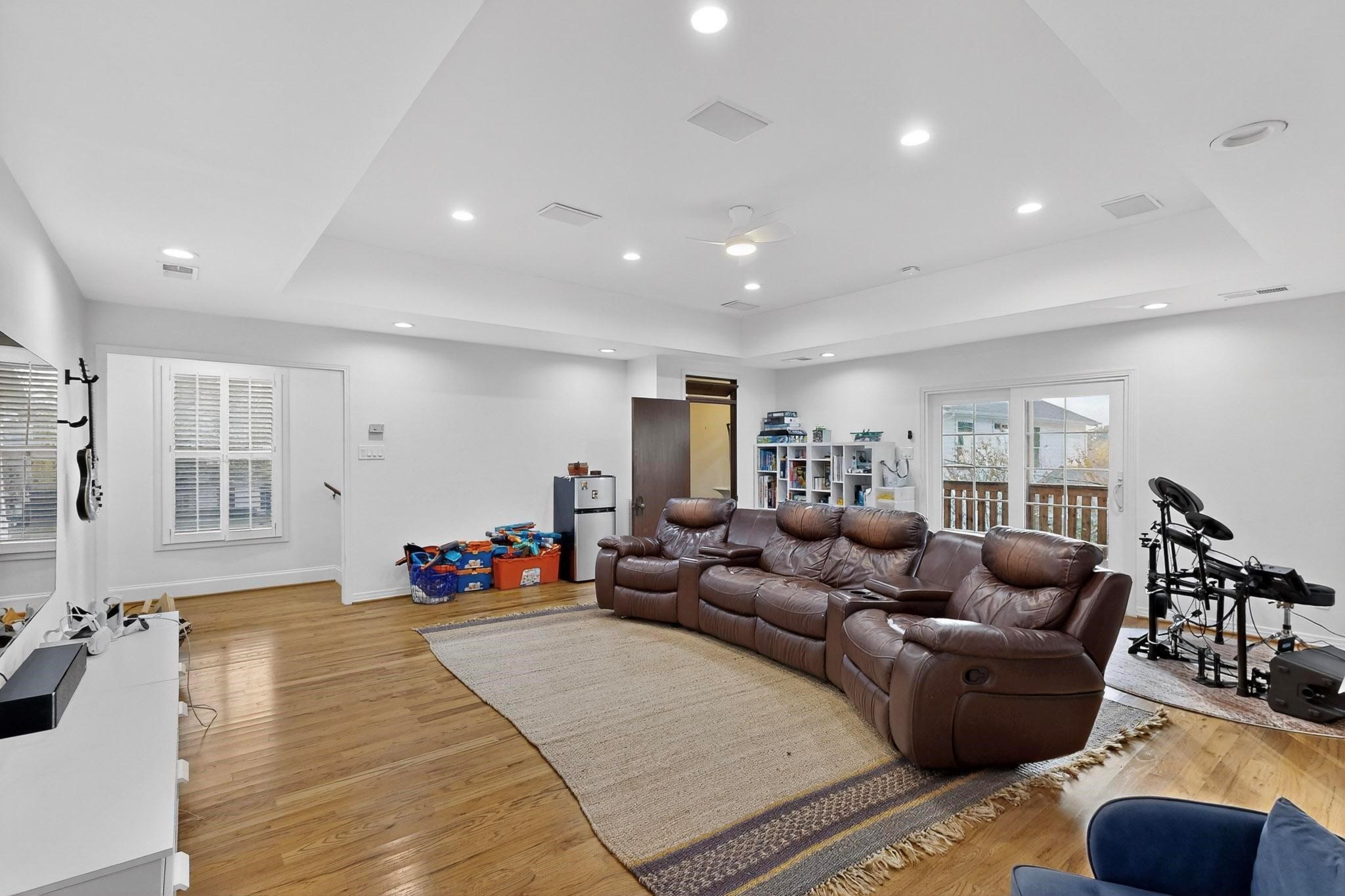 7639 Lovers Lane Dallas TX 75225