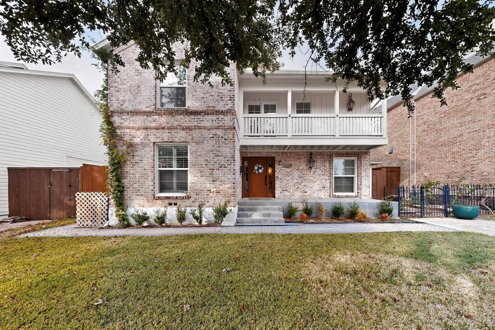 7639 Lovers Lane Dallas TX 75225