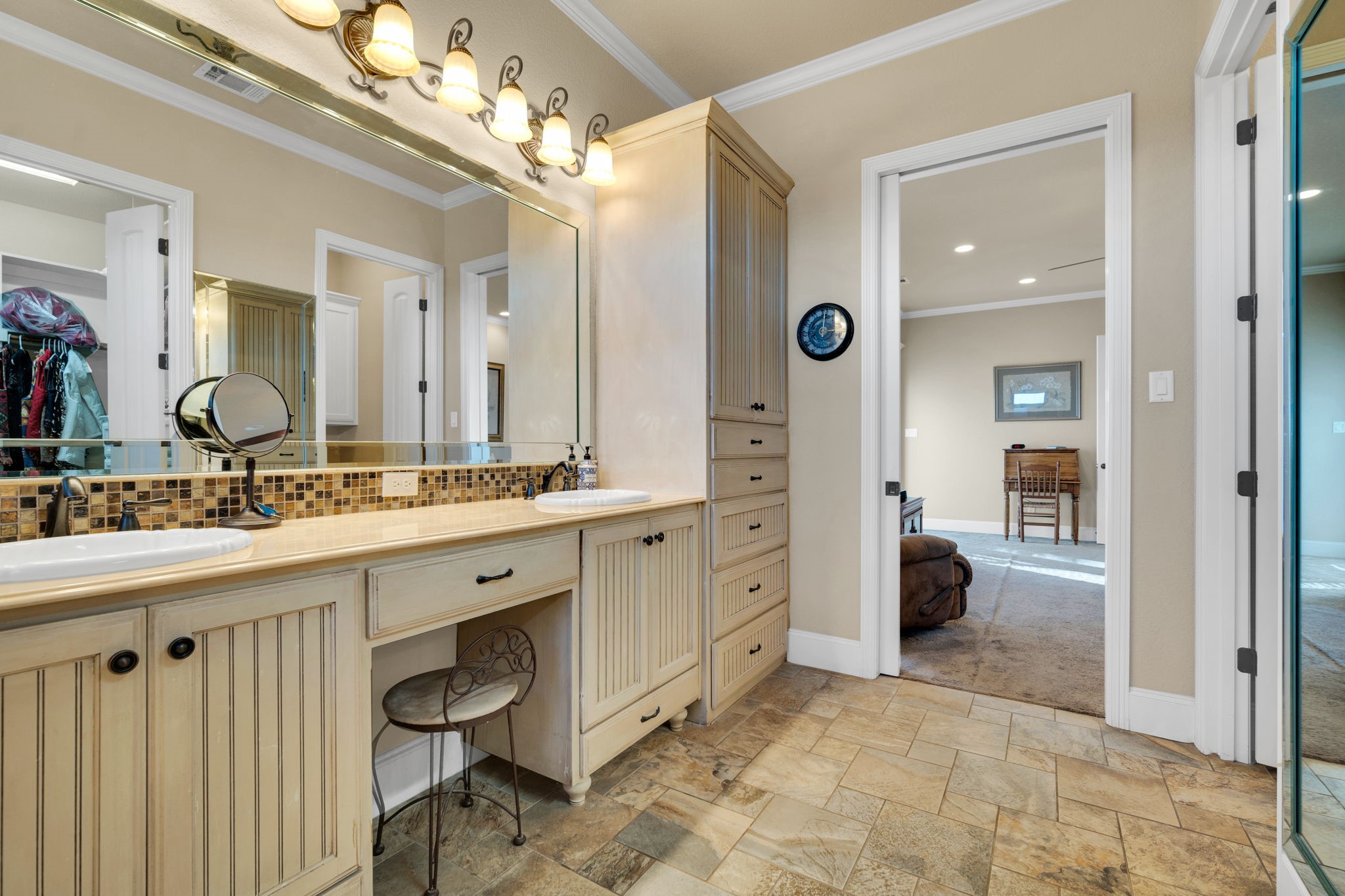 217 Hunter Pass Waxahachie TX 75165