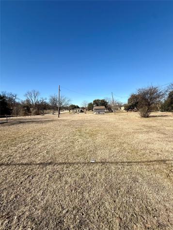 221 Williams Street Marlin TX 76661