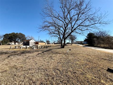 221 Williams Street Marlin TX 76661