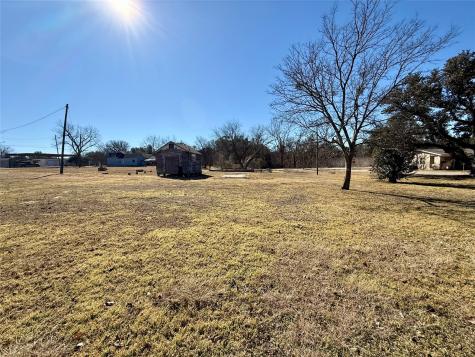 221 Williams Street Marlin TX 76661