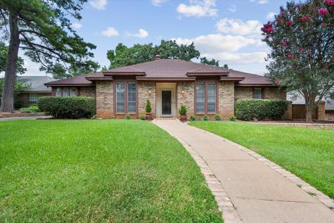 4007 Manorwood Court Arlington TX 76016