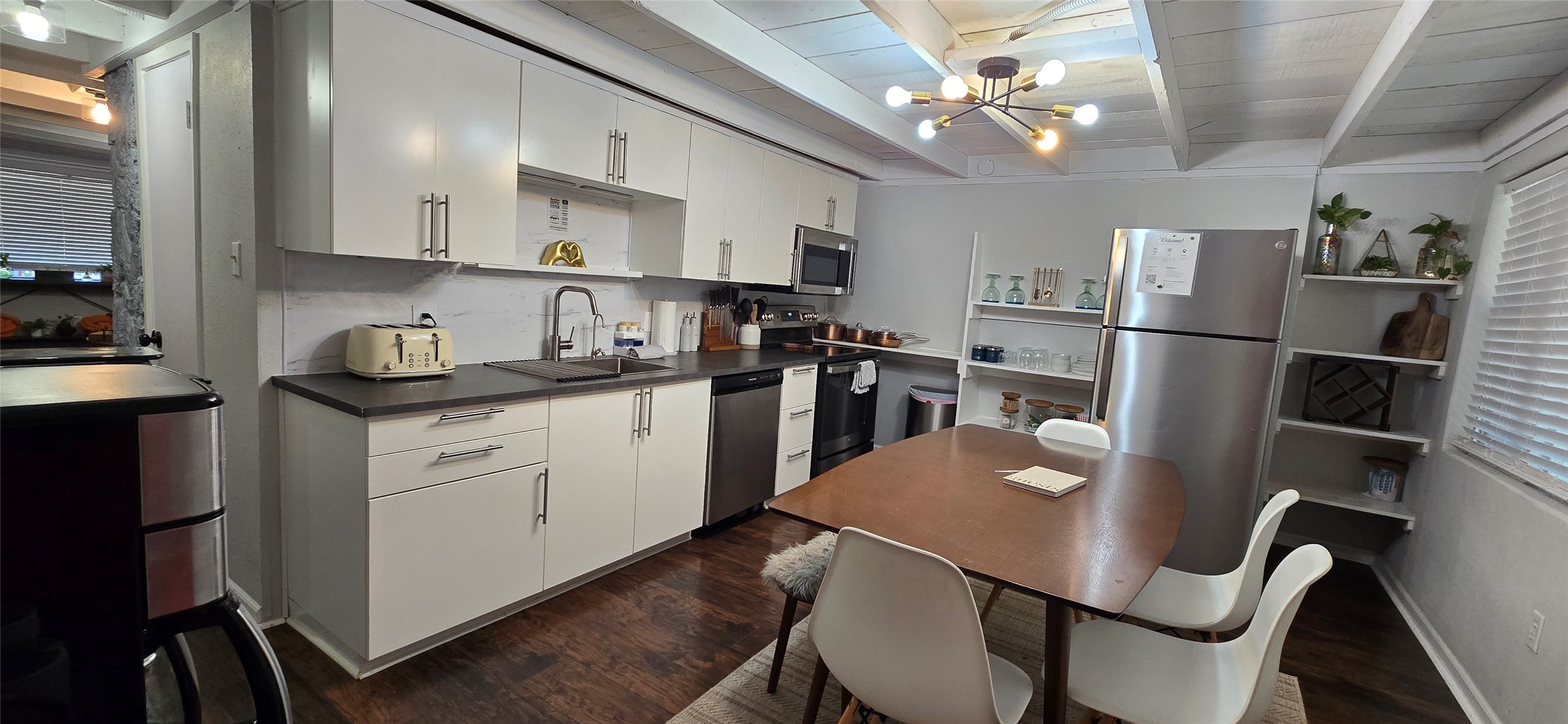 1630 S Chisholm Trail Granbury TX 76048