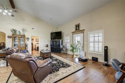 808 W Line Road Whitesboro TX 76273
