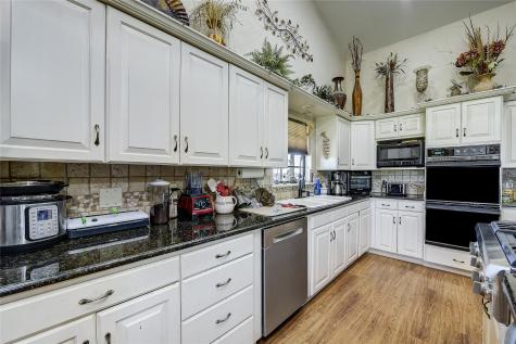 808 W Line Road Whitesboro TX 76273