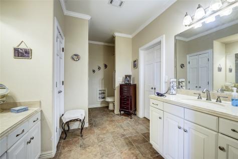 808 W Line Road Whitesboro TX 76273