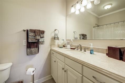 808 W Line Road Whitesboro TX 76273