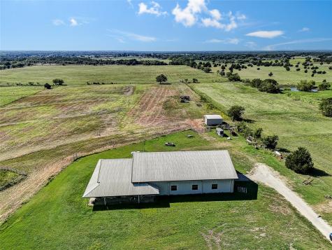 808 W Line Road Whitesboro TX 76273