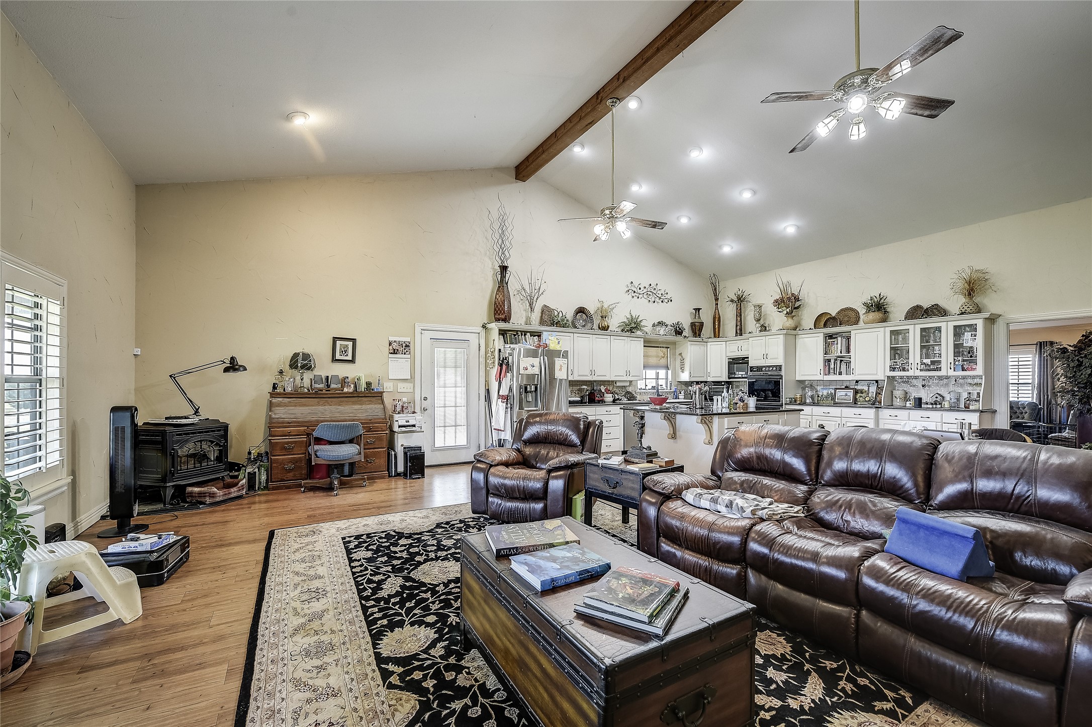 808 W Line Road Whitesboro TX 76273