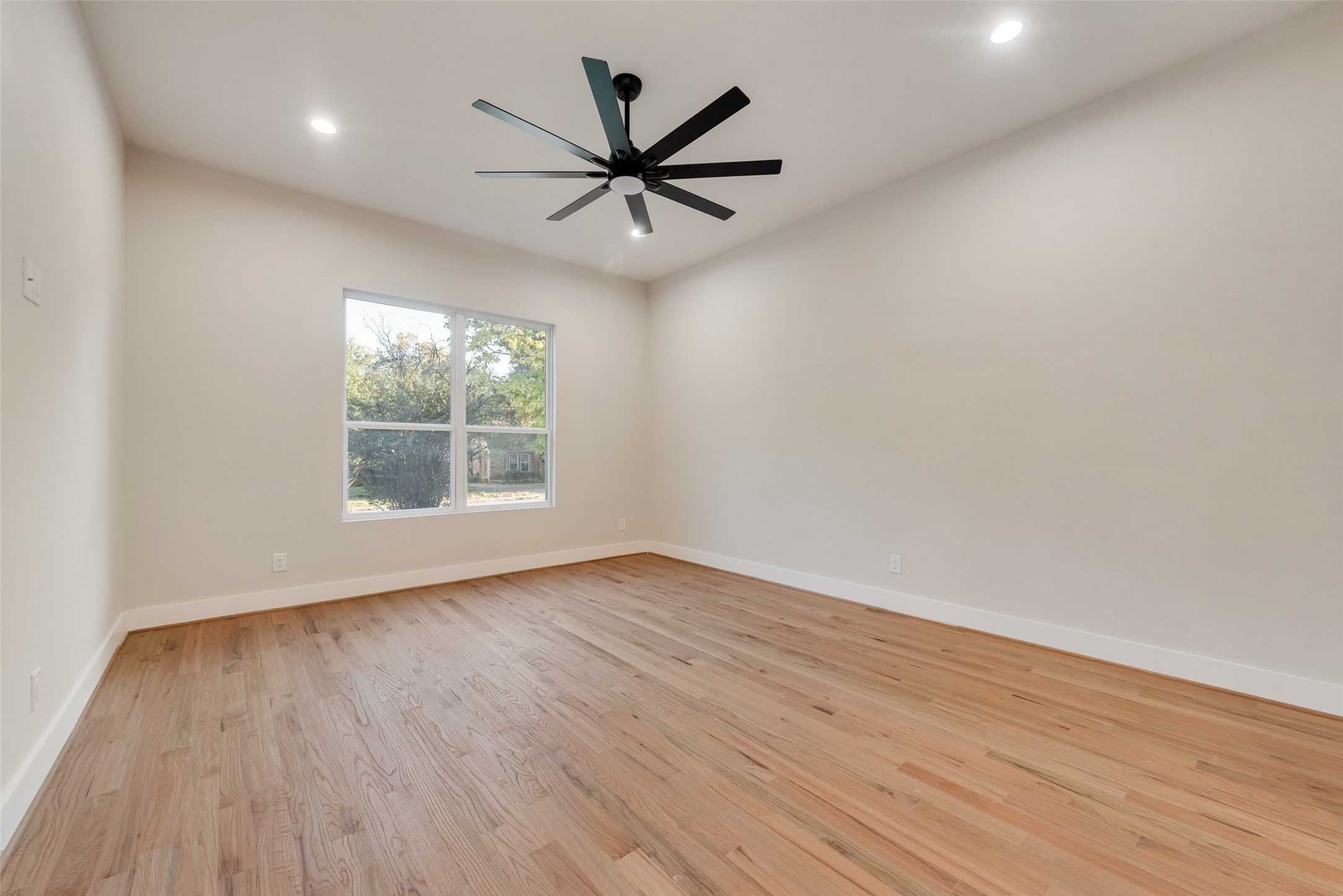 1623 Lansford Avenue Dallas TX 75224