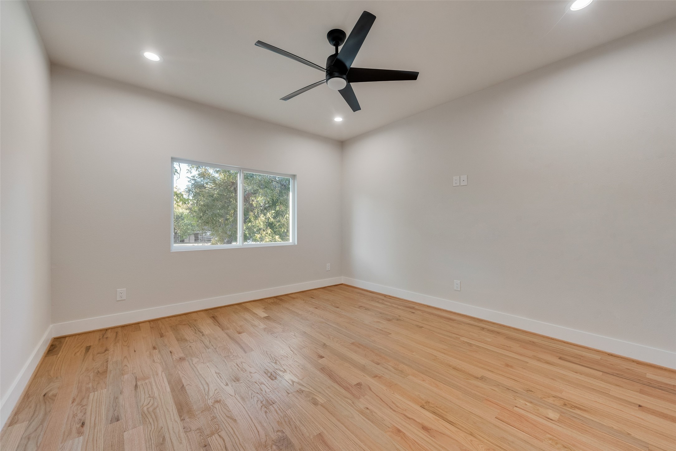 1623 Lansford Avenue Dallas TX 75224