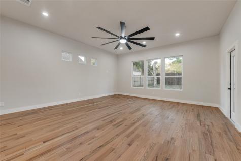 1623 Lansford Avenue Dallas TX 75224