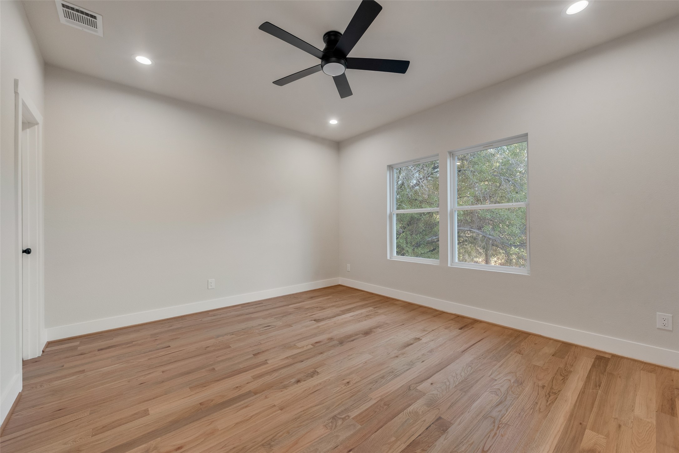 1623 Lansford Avenue Dallas TX 75224