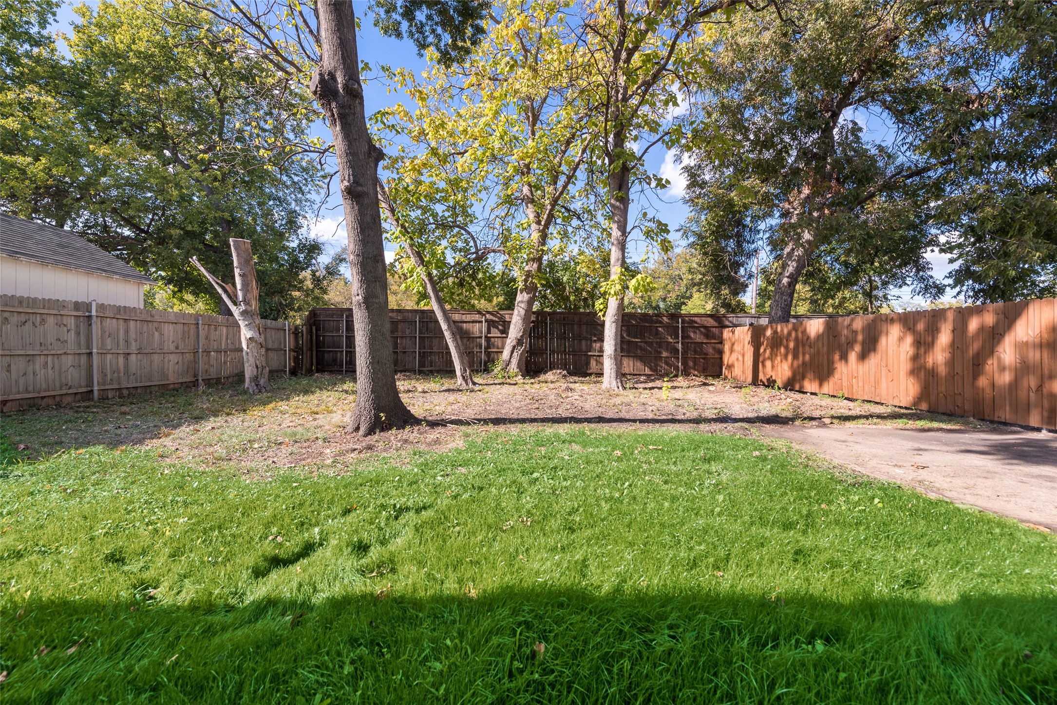 1623 Lansford Avenue Dallas TX 75224
