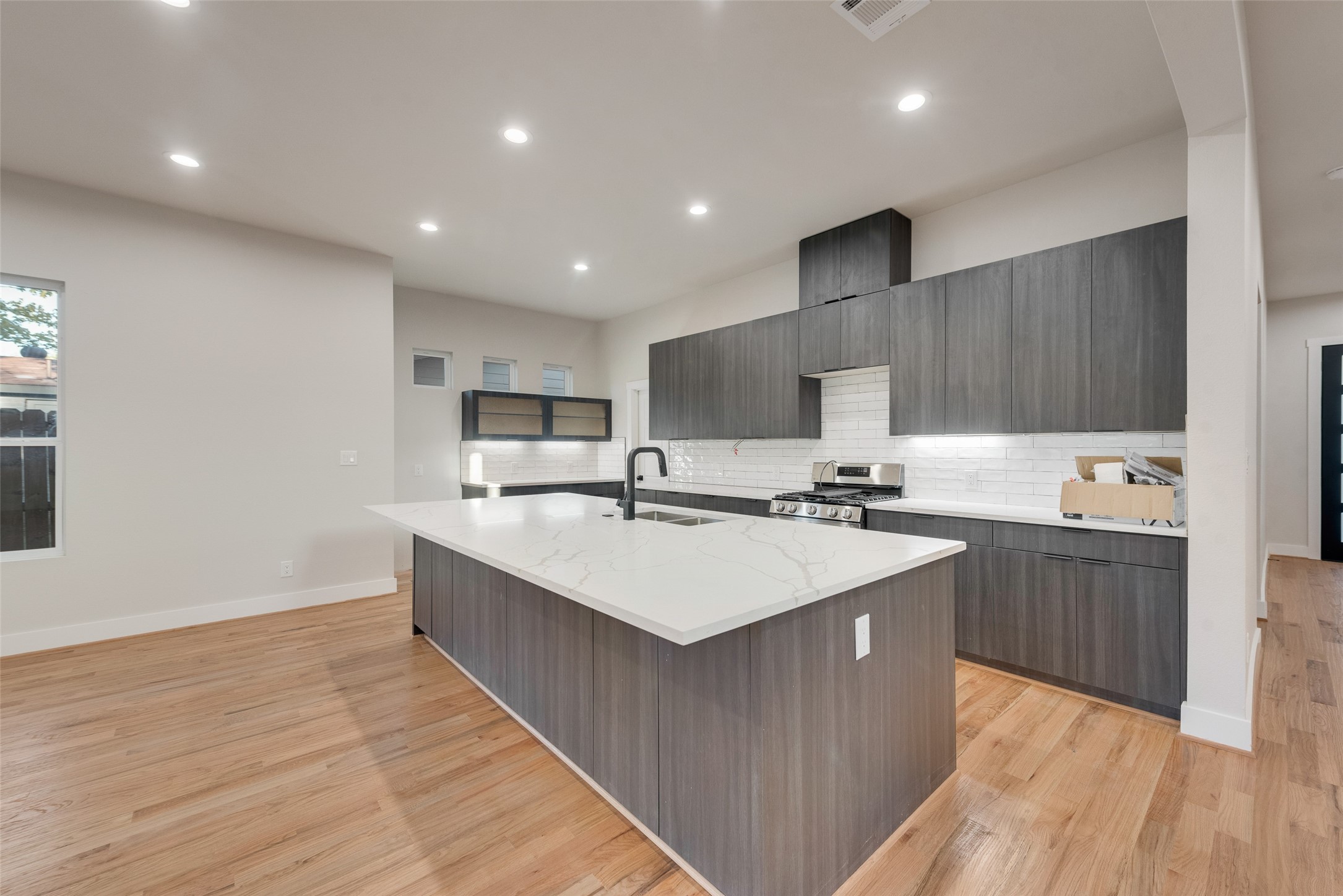 1623 Lansford Avenue Dallas TX 75224
