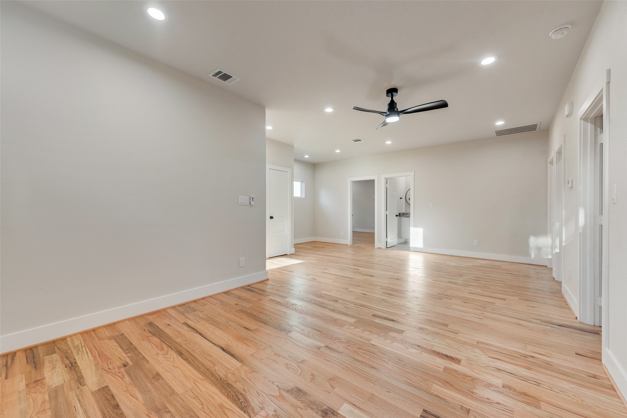 1623 Lansford Avenue Dallas TX 75224