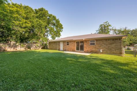 709 E Main Street Pilot Point TX 76258