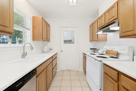709 E Main Street Pilot Point TX 76258