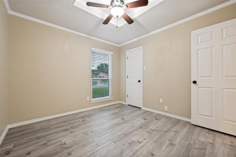 6002 Kenilworth Drive Arlington TX 76001