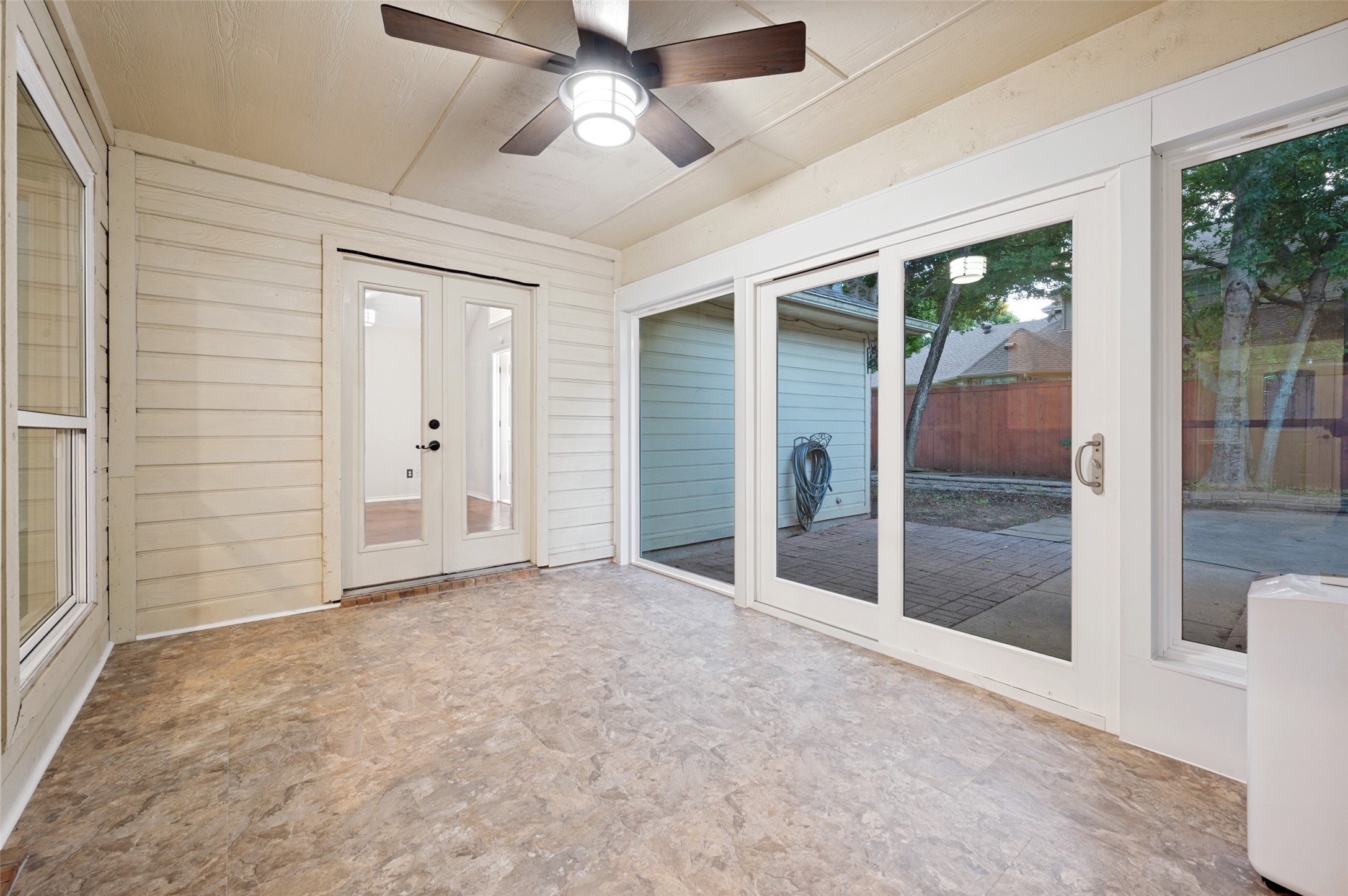 6002 Kenilworth Drive Arlington TX 76001