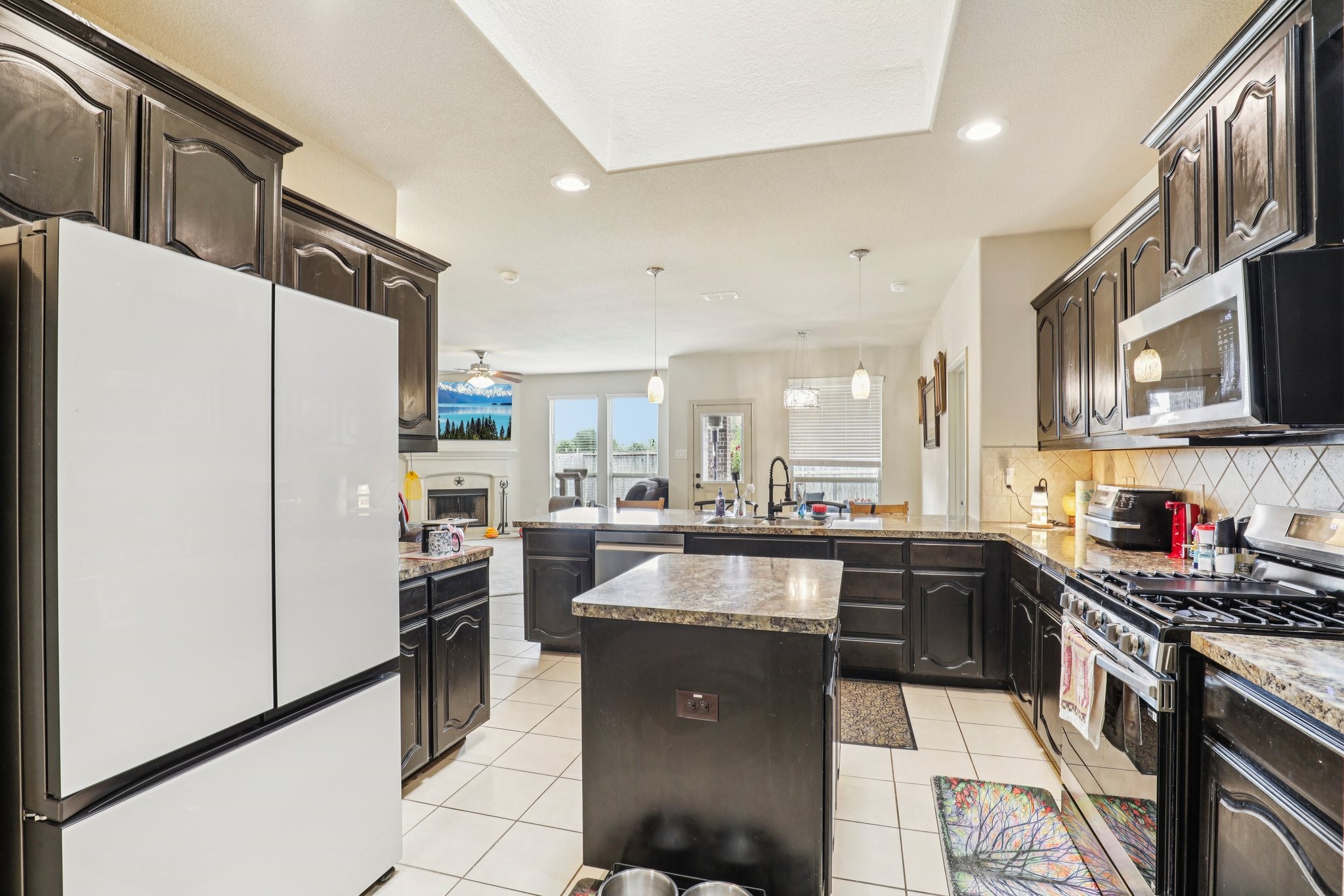 5913 Comanche Peak Drive Fort Worth TX 76179