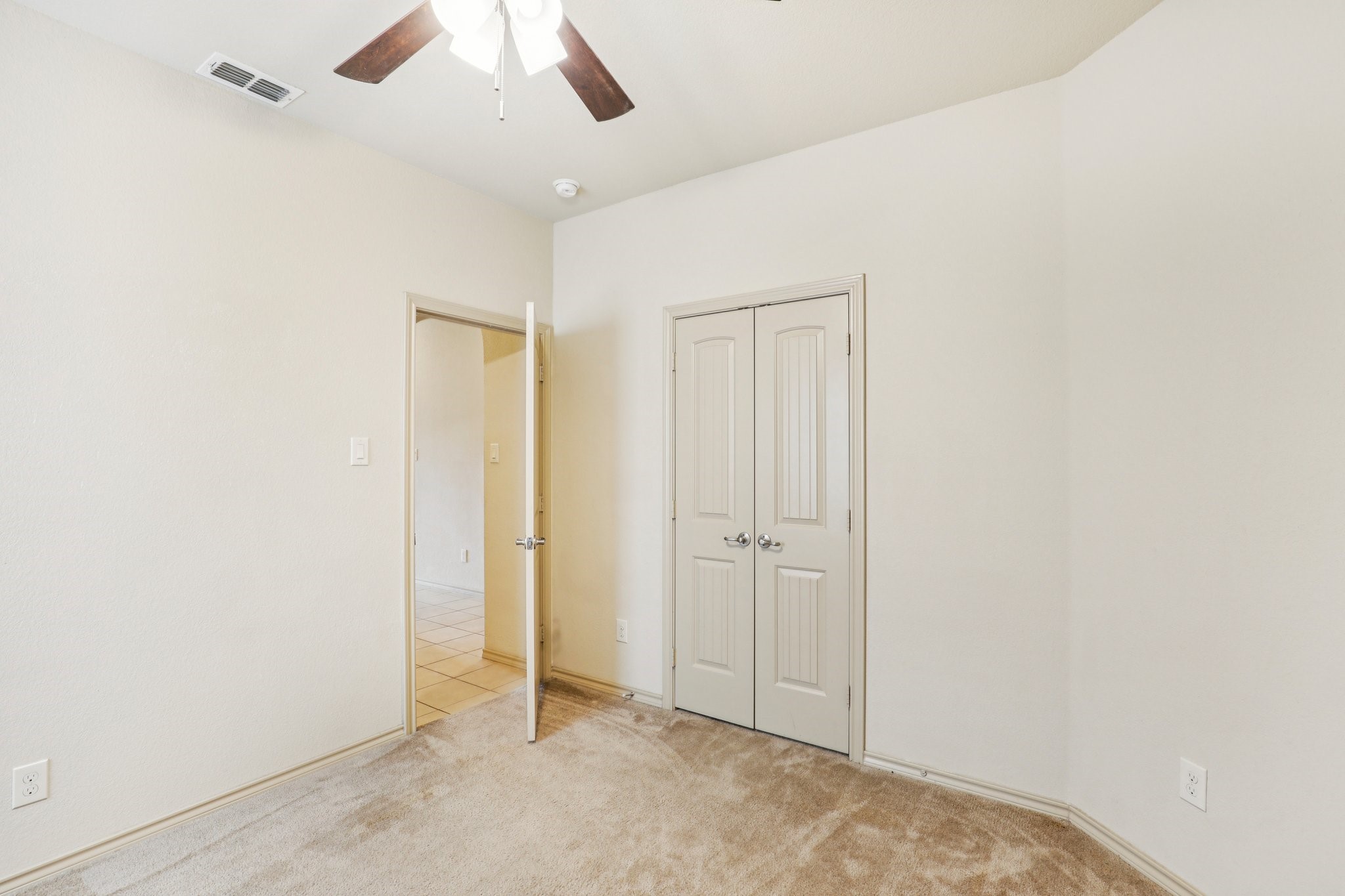 5913 Comanche Peak Drive Fort Worth TX 76179