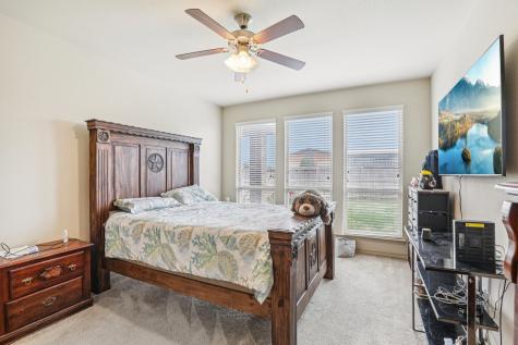 5913 Comanche Peak Drive Fort Worth TX 76179