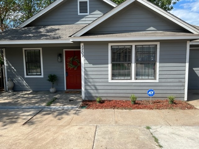 3709 Avenue J Fort Worth TX 76105