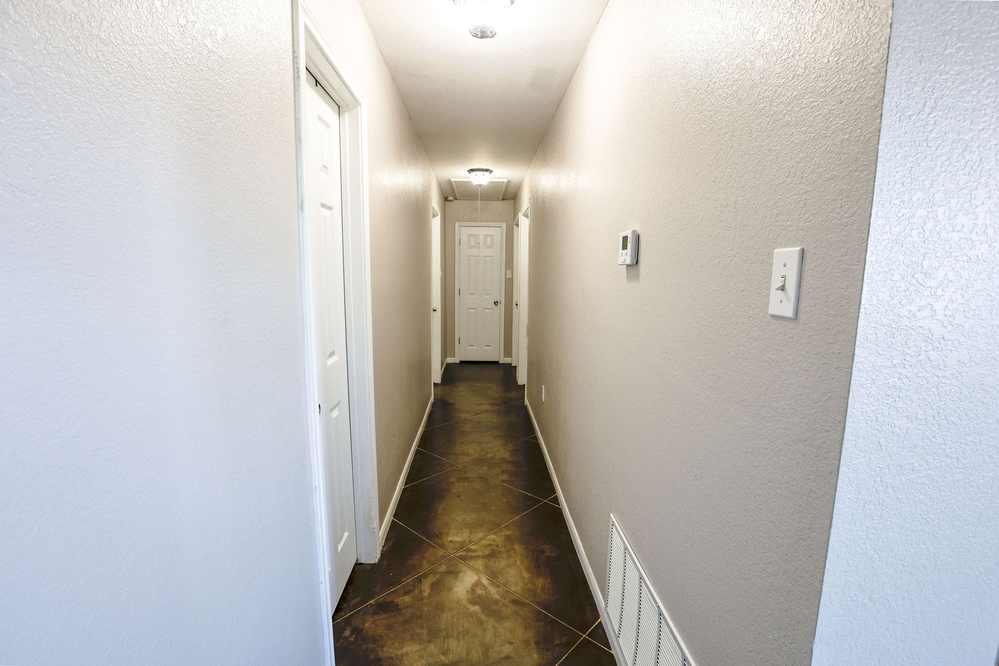 1727 Lcr 124 Mount Calm TX 76673