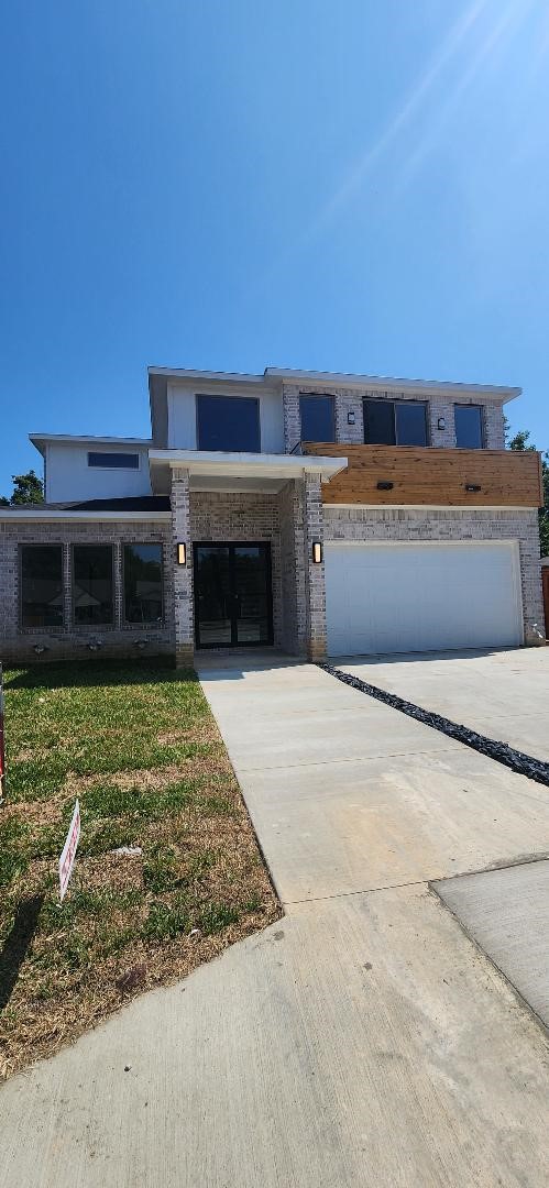 3338 Sylvan Avenue Dallas TX 75212