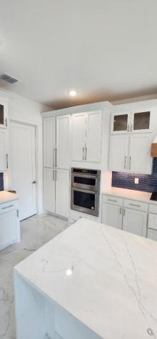 3338 Sylvan Avenue Dallas TX 75212