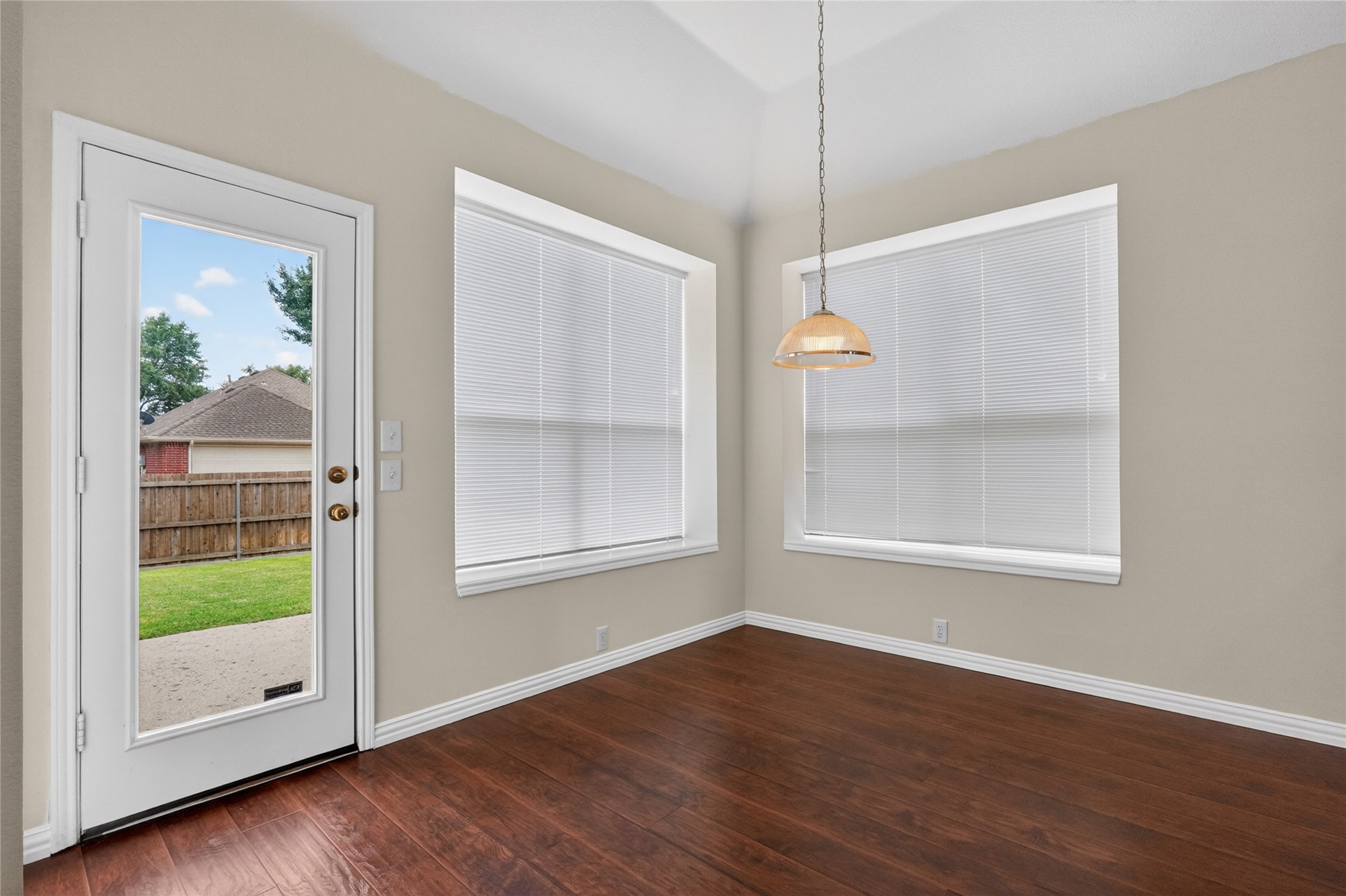 3316 Stone Glen Drive Plano TX 75074