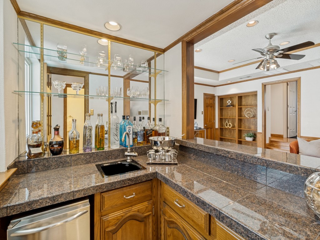 9502 Moss Haven Drive Dallas TX 75231