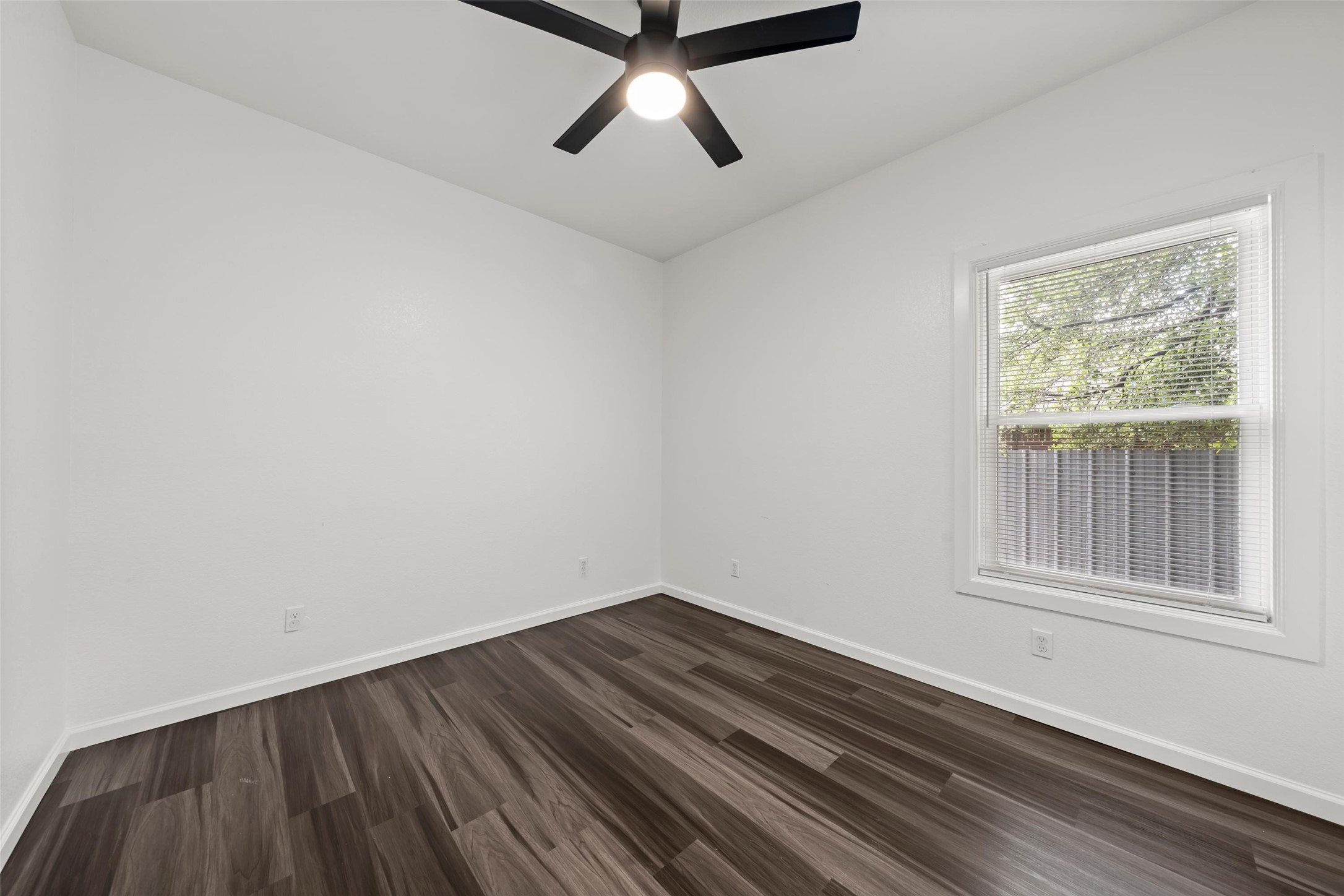 2305 Los Arboles Lane Waco TX 76711