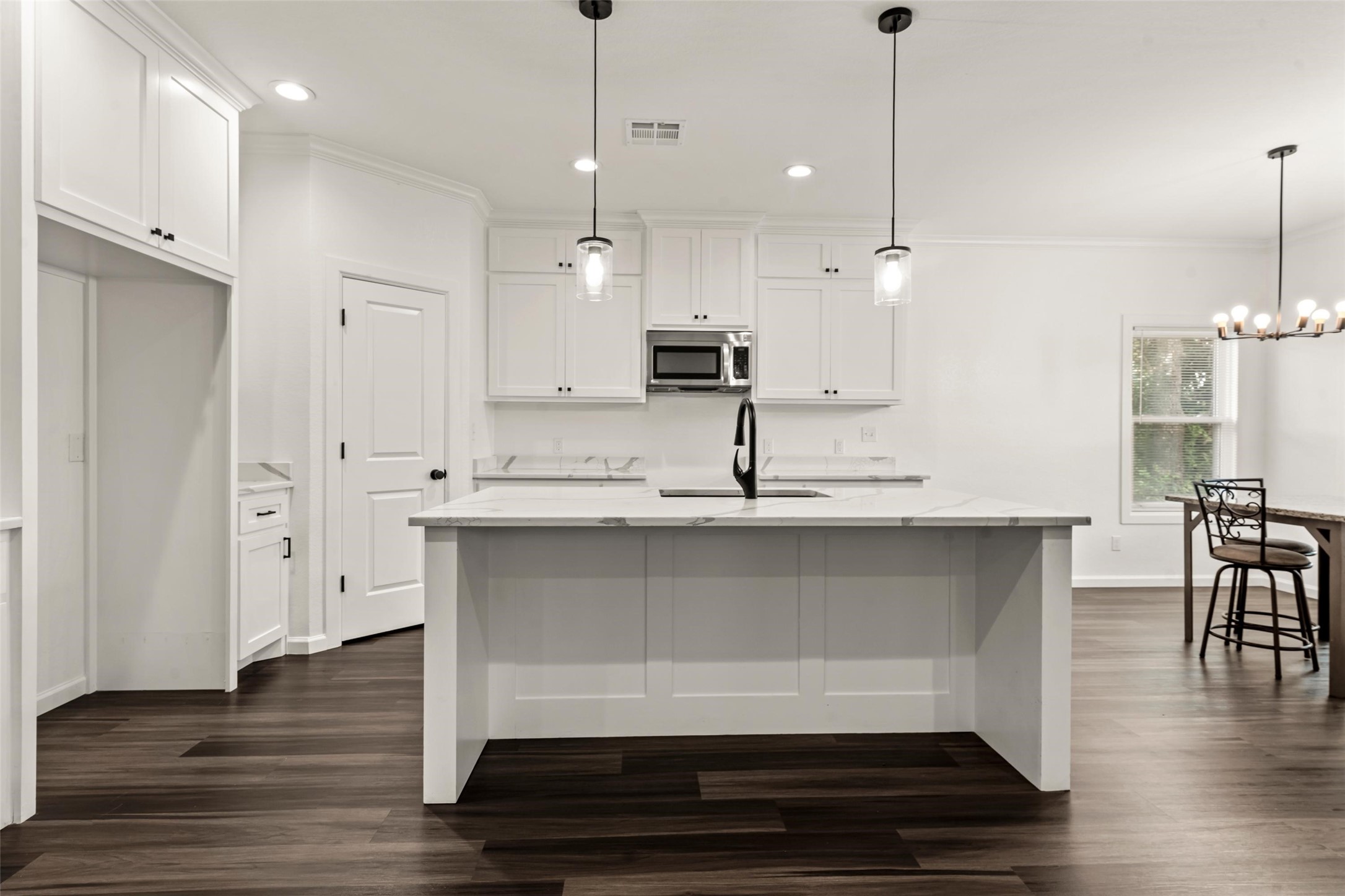 2305 Los Arboles Lane Waco TX 76711