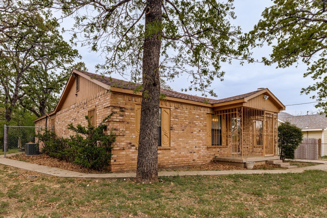 3308 Donalee Street Fort Worth TX 76119