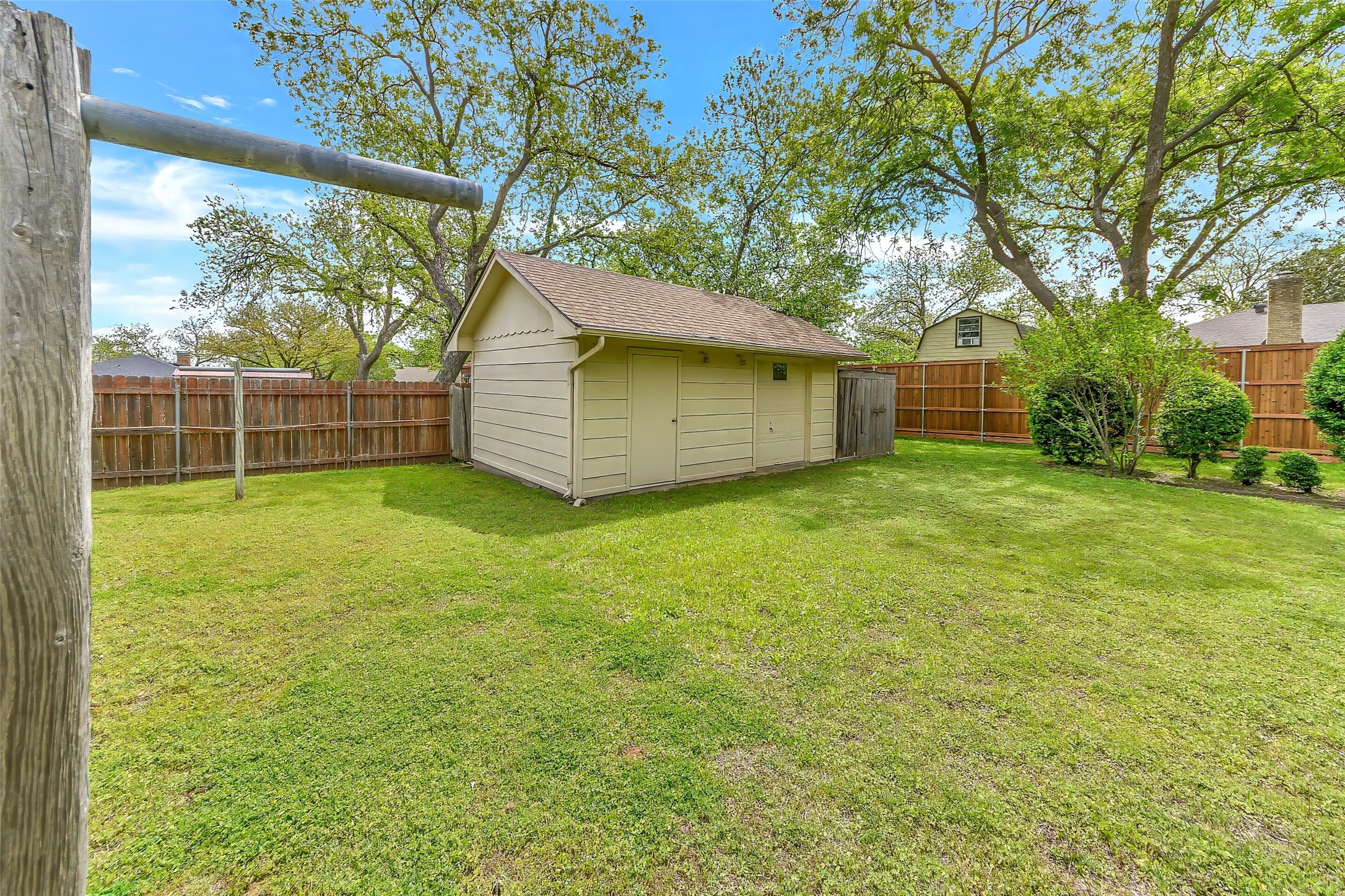 810 Hilltop Drive Weatherford TX 76086