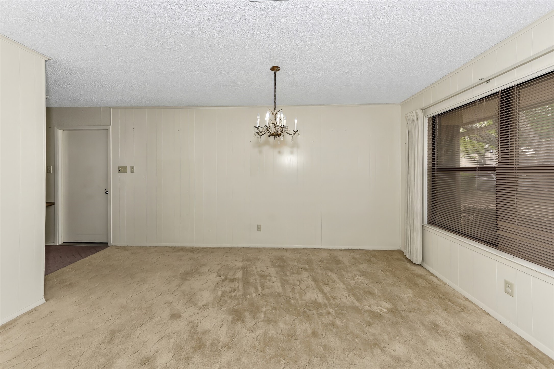 810 Hilltop Drive Weatherford TX 76086