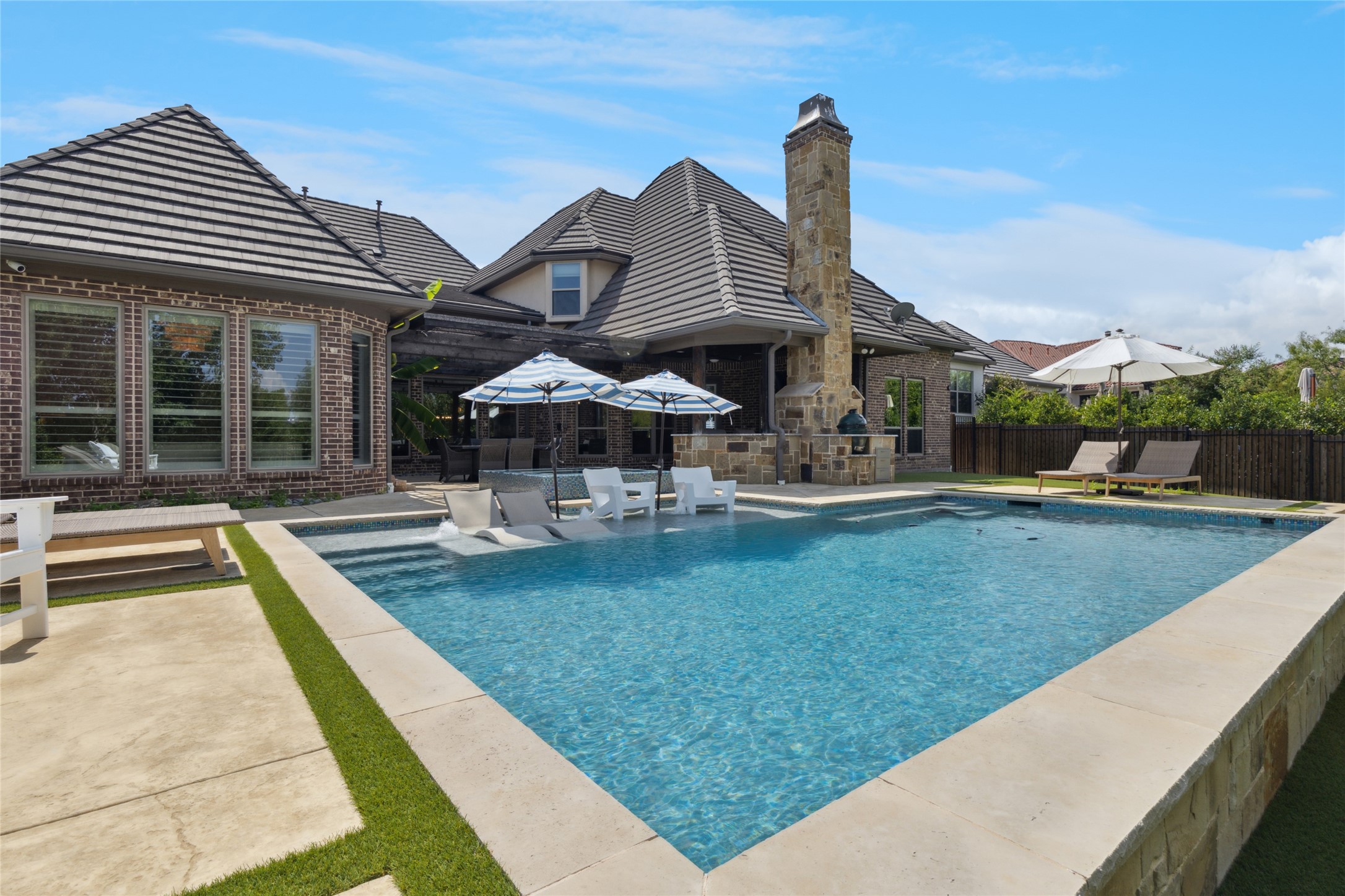 5312 Sendero Drive Benbrook TX 76126